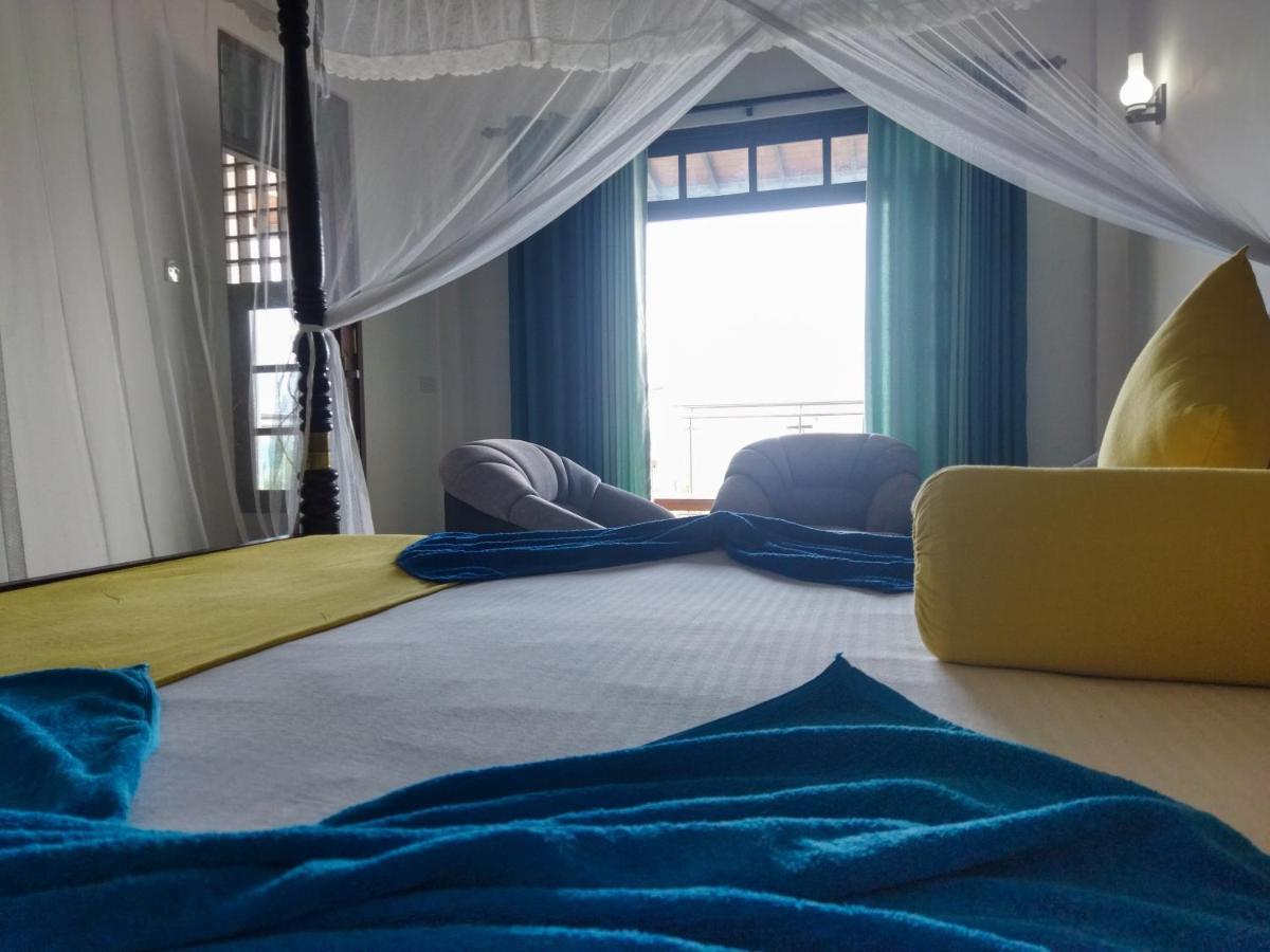 Shanika Beach Inn 탕갈레 외부 사진