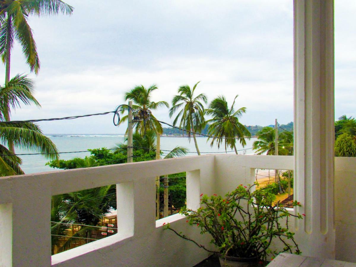 Shanika Beach Inn 탕갈레 외부 사진